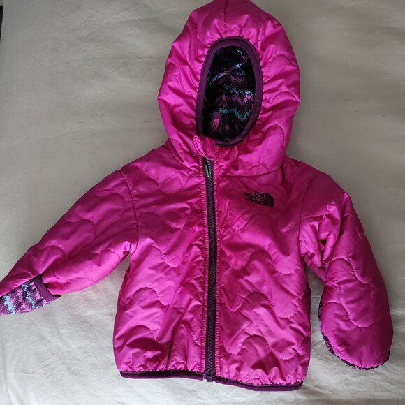 Baby Girls North Face Jacket Reversible 3-6m - Picture 5 of 5